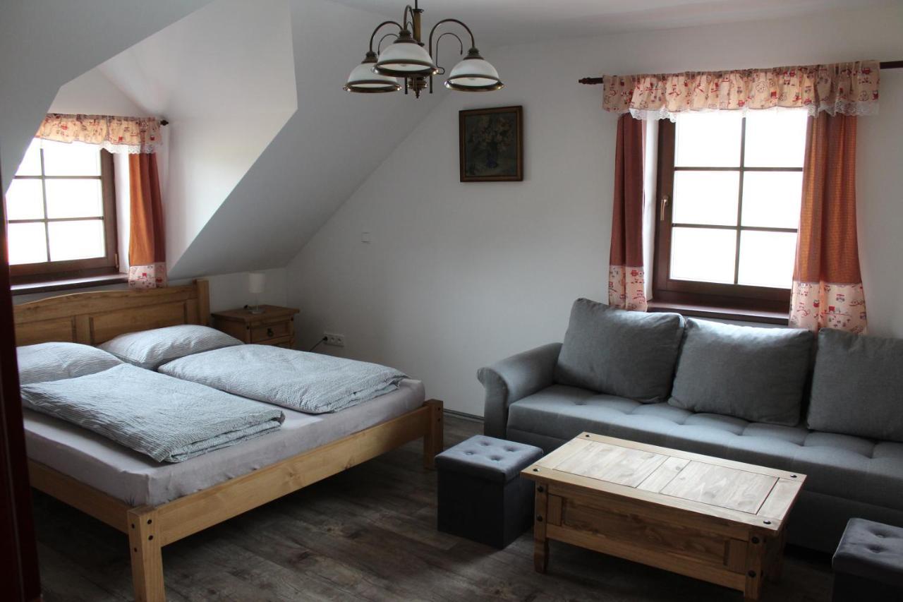 Dreveny Andel Appartement Lodherov Buitenkant foto