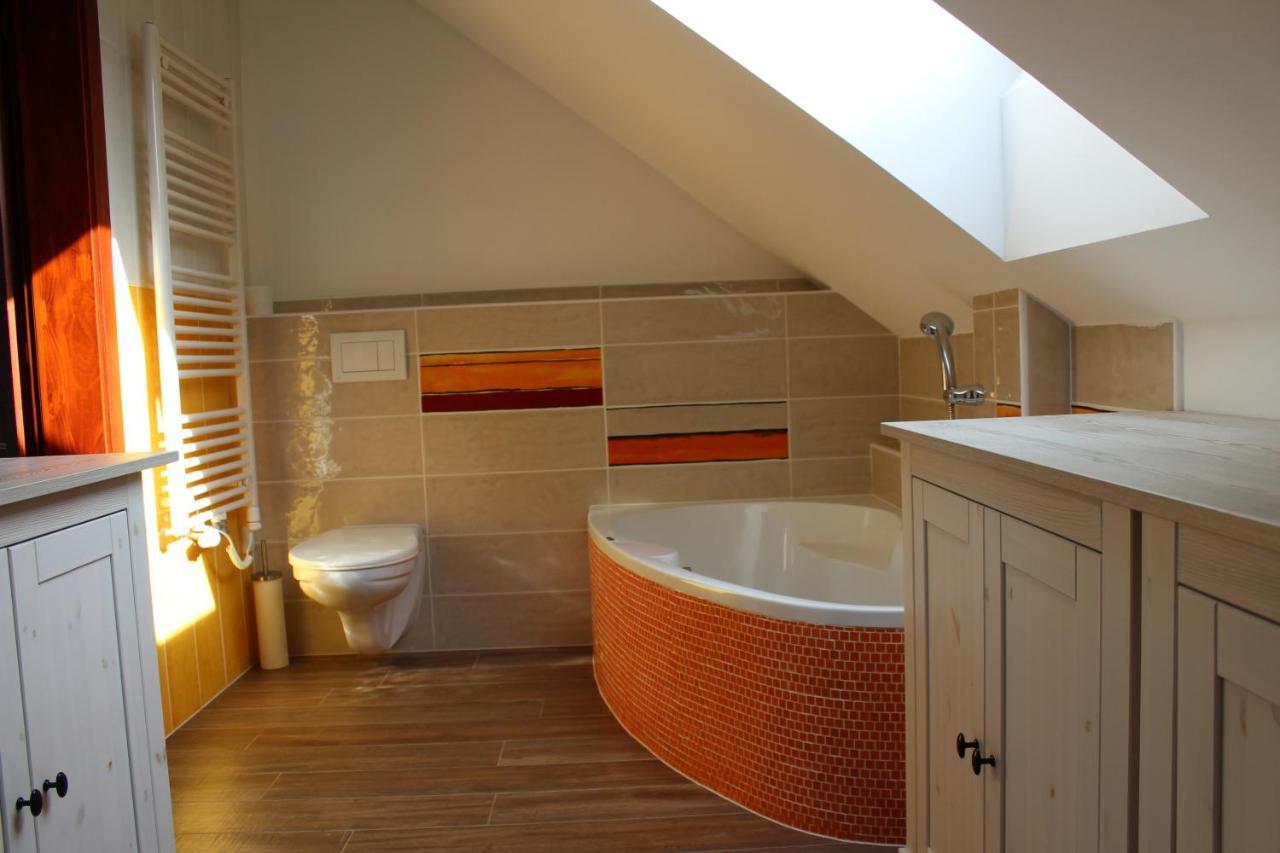 Dreveny Andel Appartement Lodherov Buitenkant foto